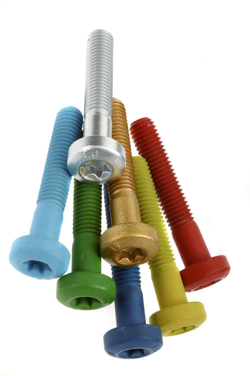 Últimas noticias de la empresa sobre ¿Cuál es el principio de la anticorrosión de pintura de Dacromet?