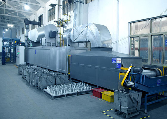 Buen precio Horno de poco ruido alto Effcient el 14m*12m*0.3m del tratamiento térmico del horno de la capa en línea